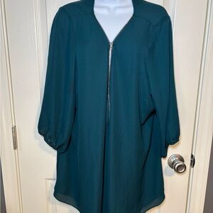 Teal blue zip up blouse with balloon quarter sleeves by City Chic-size large NWT